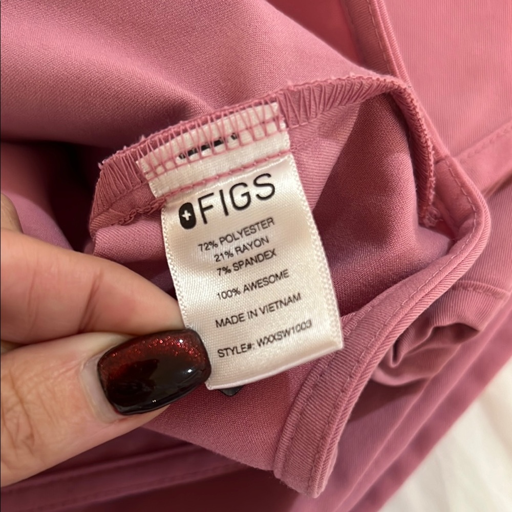 Figs Pink Scrub Top - Picture 4 of 4